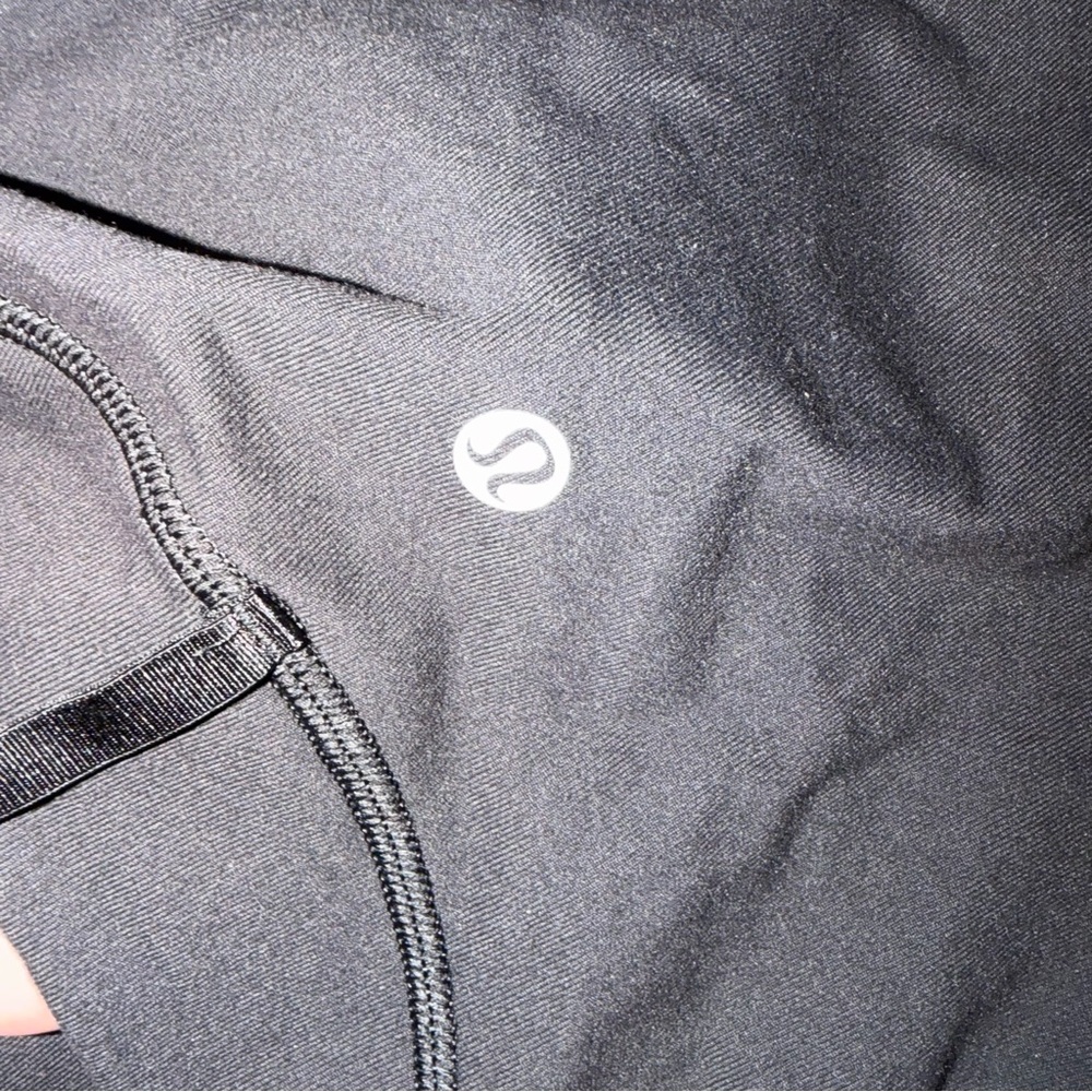 lululemon athletica Black Full-Zip Lightweight Jacket - Picture 6 of 10